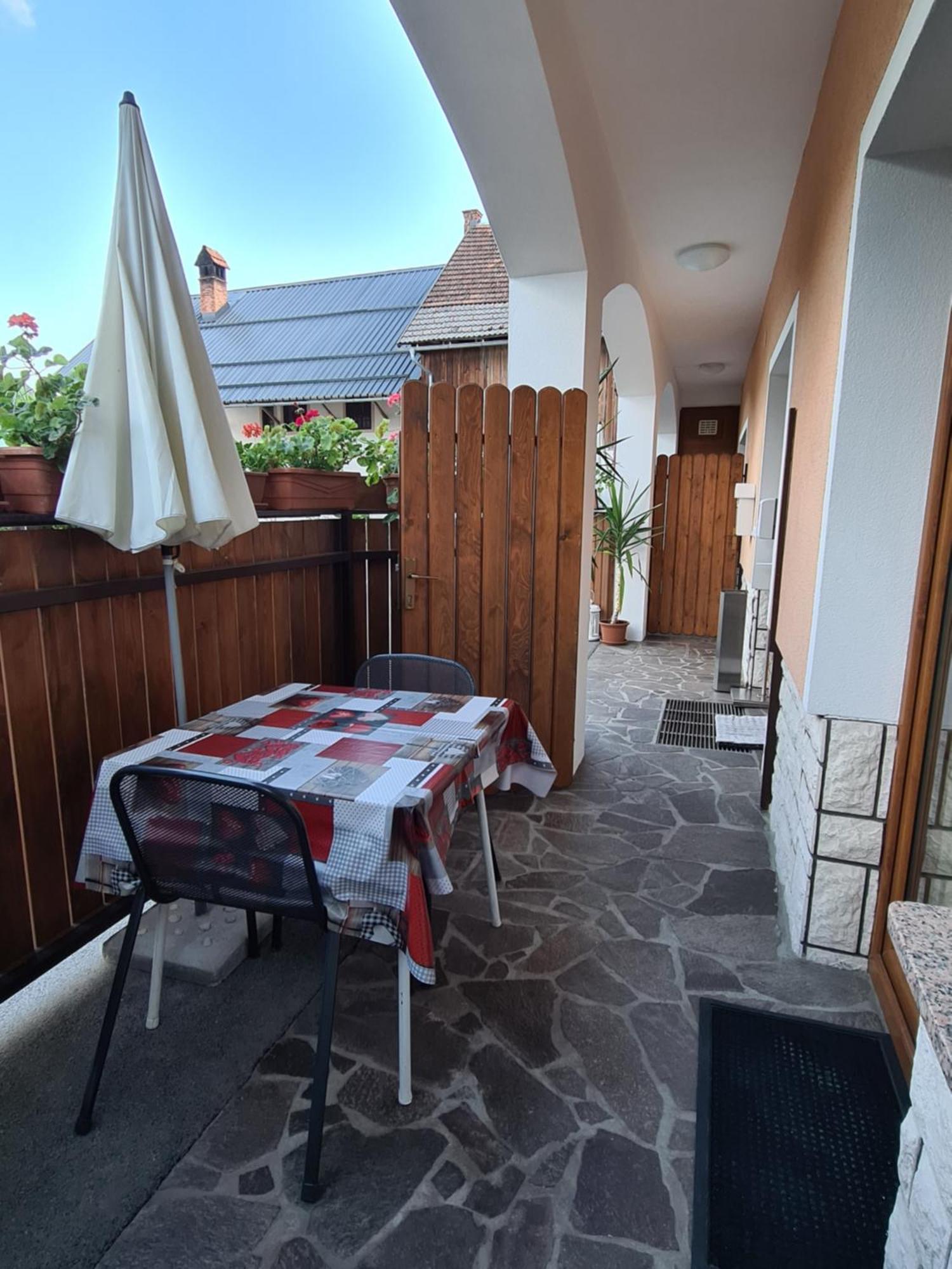 Apartmaji Mezan Bled Zimmer foto