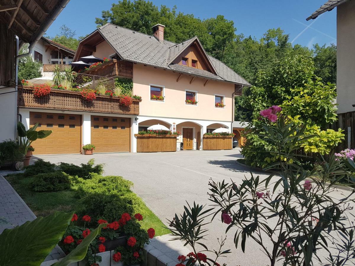 Apartmaji Mezan Bled Exterior foto