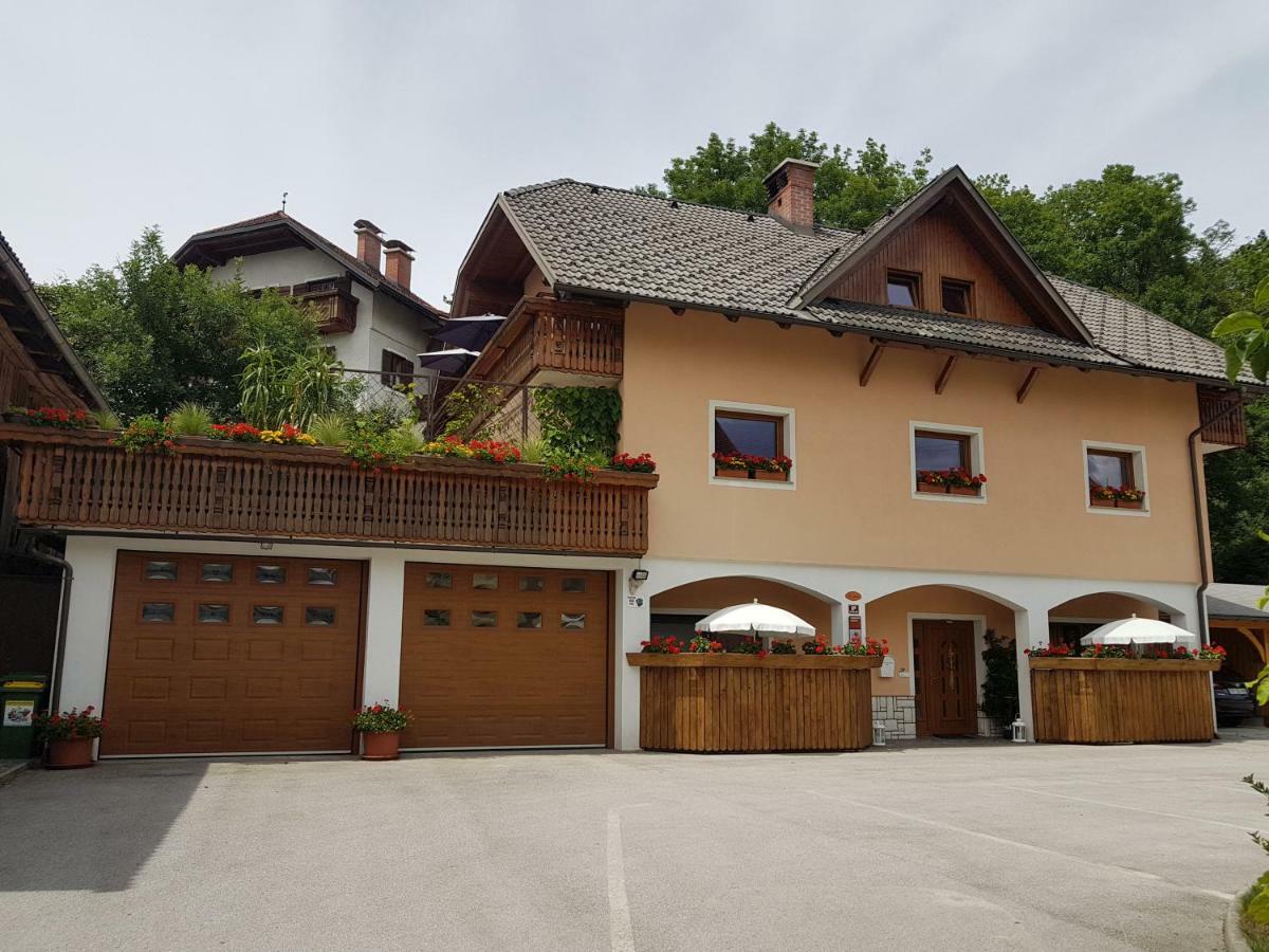 Apartmaji Mezan Bled Exterior foto